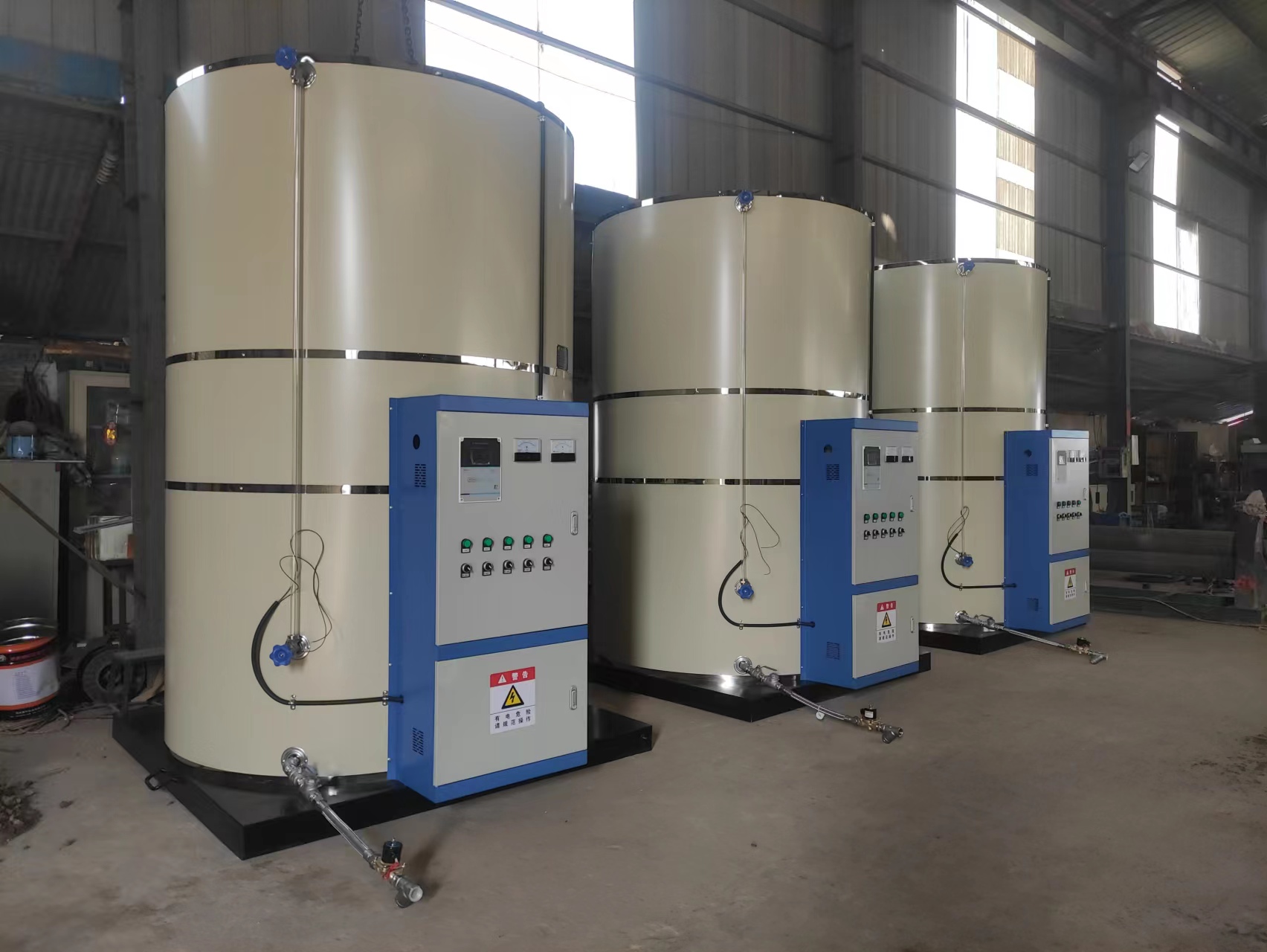 3臺(tái)3.5噸72千瓦電開(kāi)水鍋爐 3臺(tái)3.5噸72千瓦電開(kāi)水鍋爐